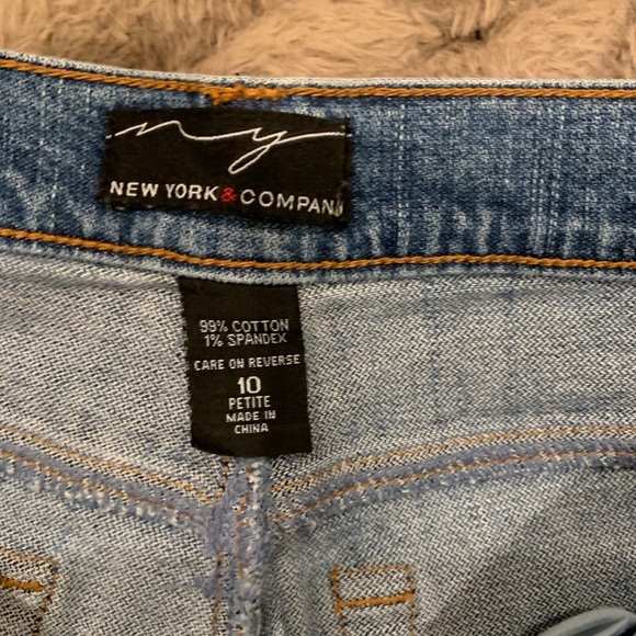 New York & Company Jeans 🌸Size 10 - Picture 3 of 4